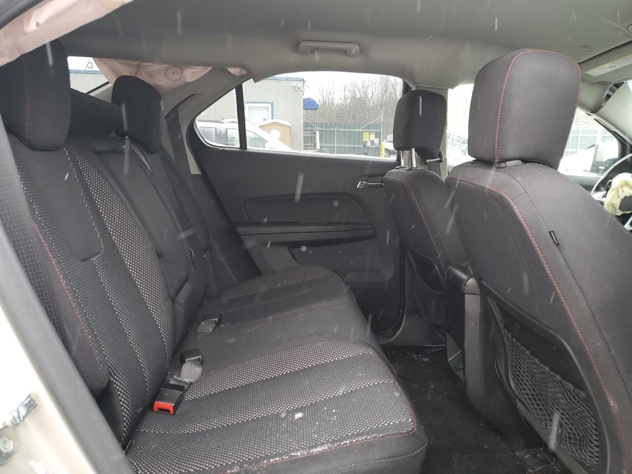 2015 Chevrolet Equinox - Image 11