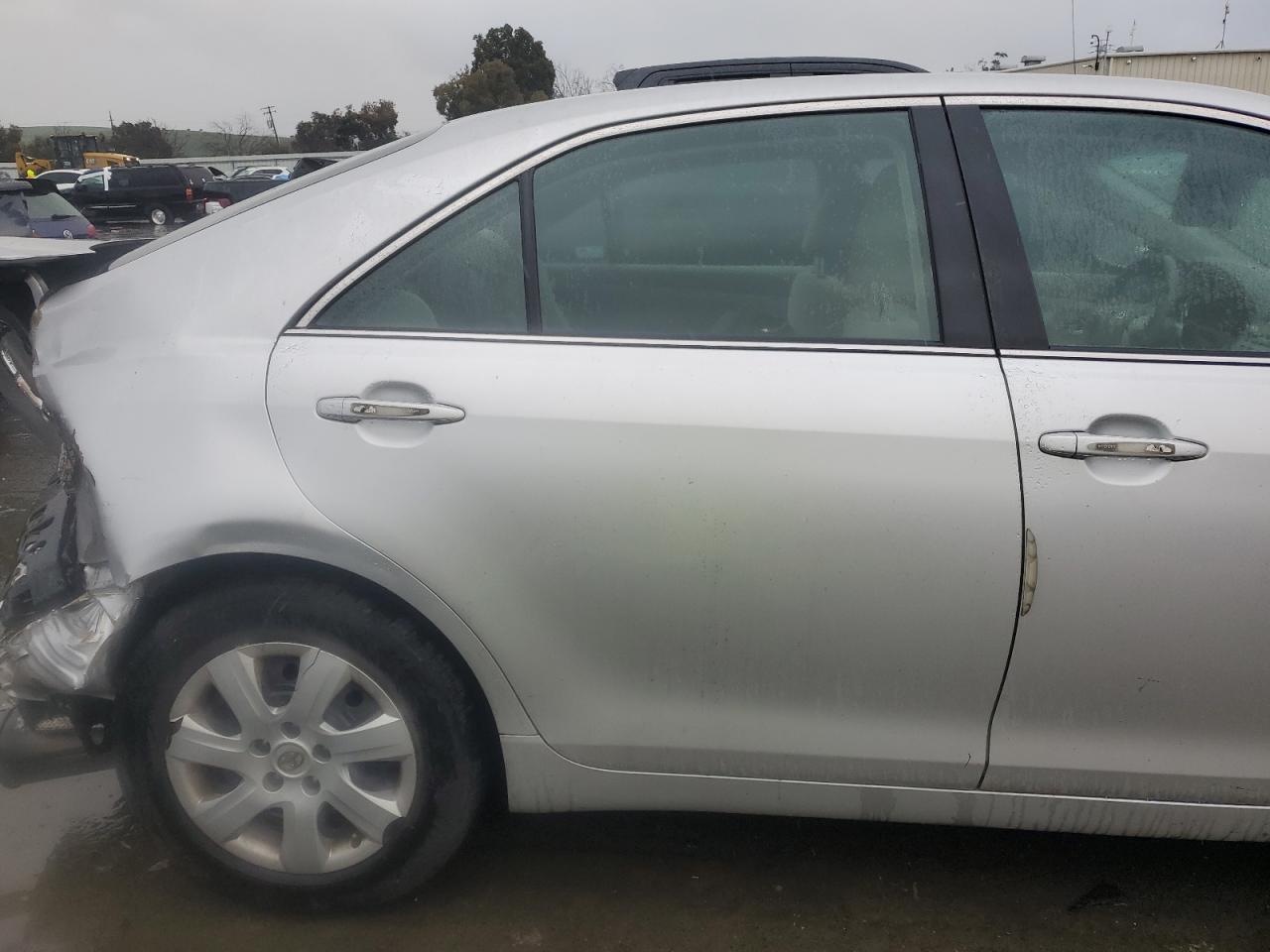 2011 Toyota Camry - Image 10