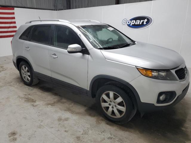  KIA SORENTO 2013 Srebrny