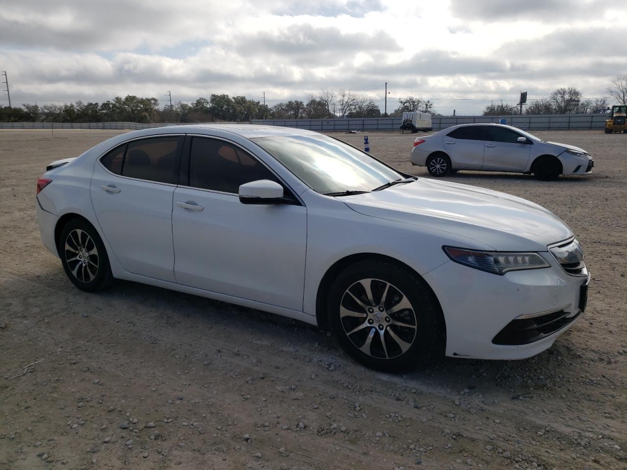 2015 Acura TLX - Image 4