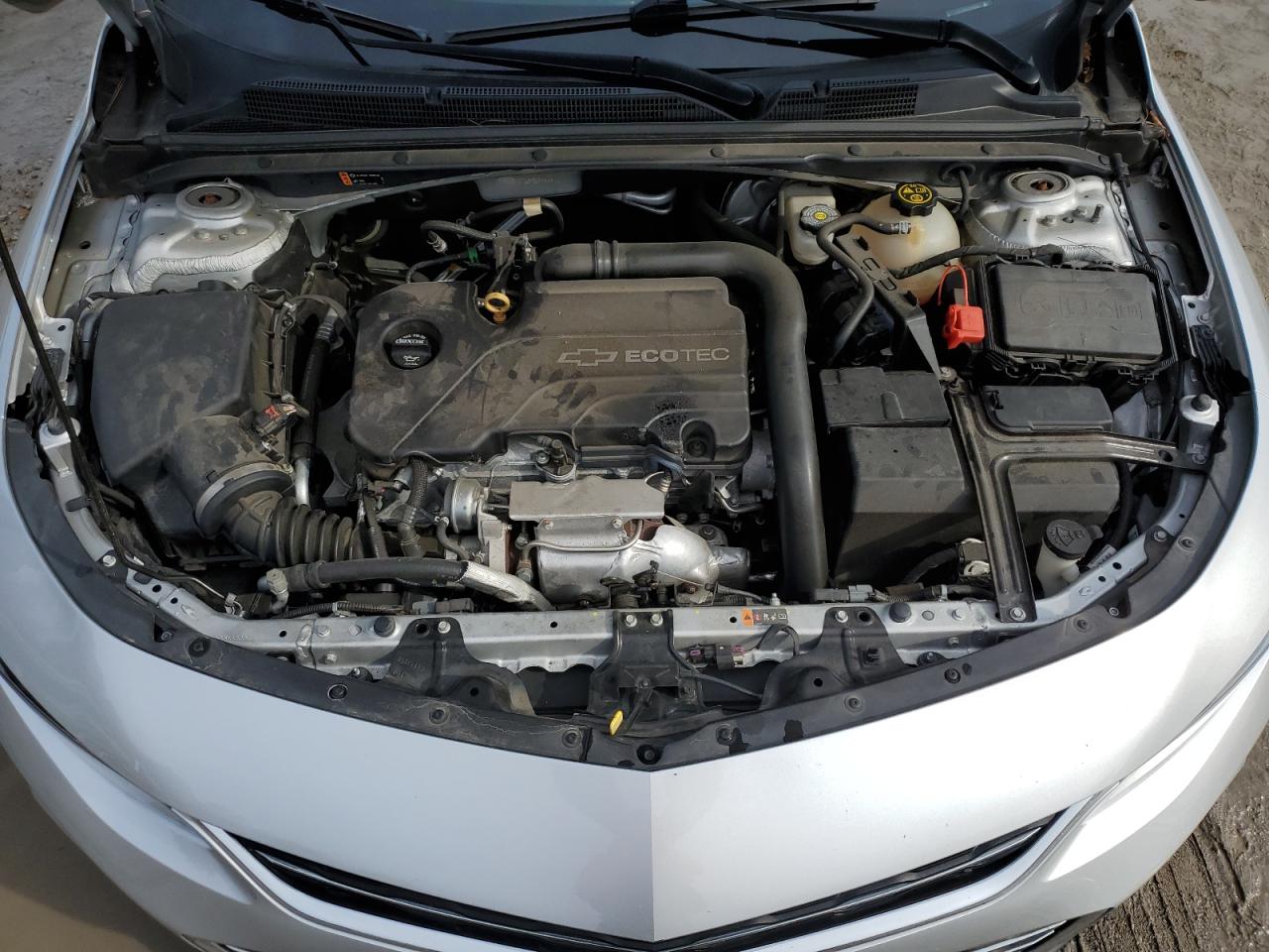 2018 Chevrolet Malibu - Image 11
