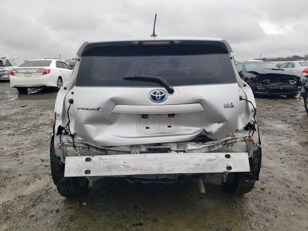 2012 Toyota Prius - Image 6