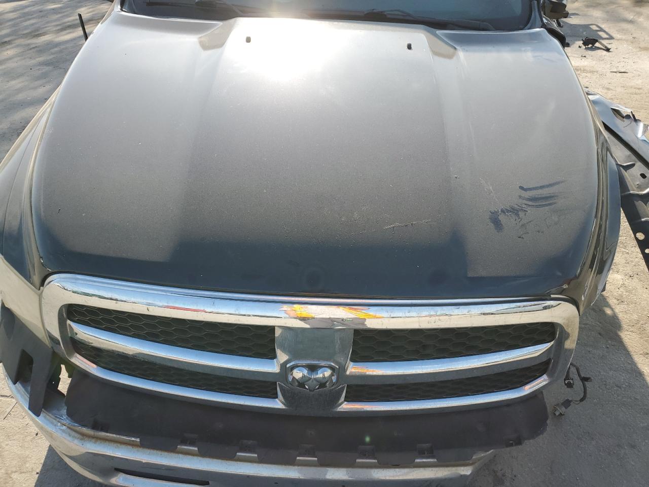 2015 RAM 1500 - Image 12