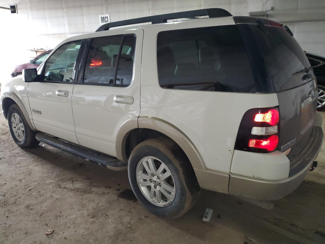 2008 Ford Explorer - Image 2