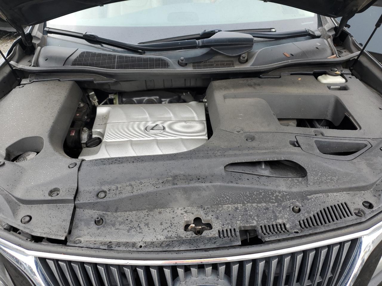 2010 Lexus RX - Image 12