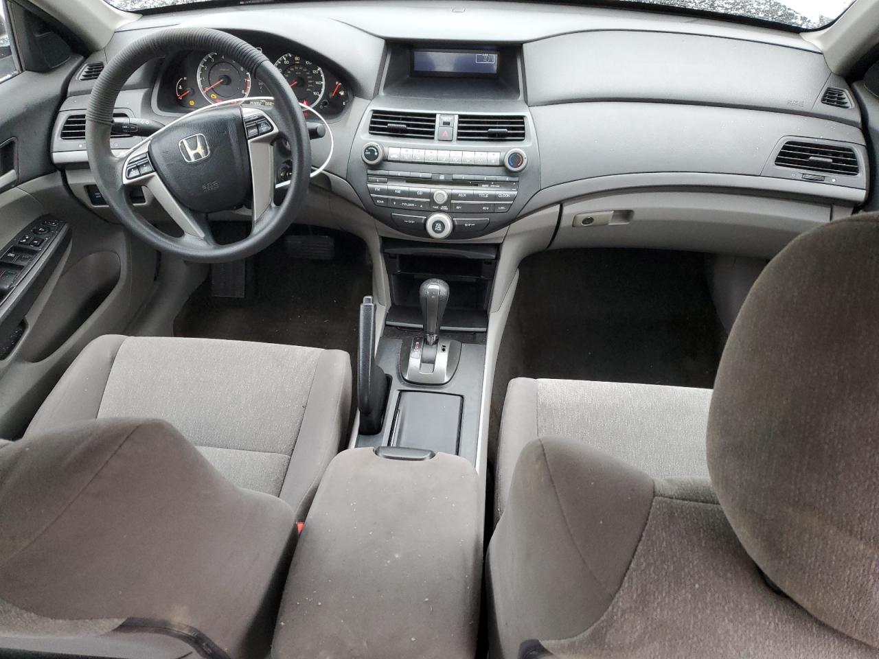 2010 Honda Accord - Image 8