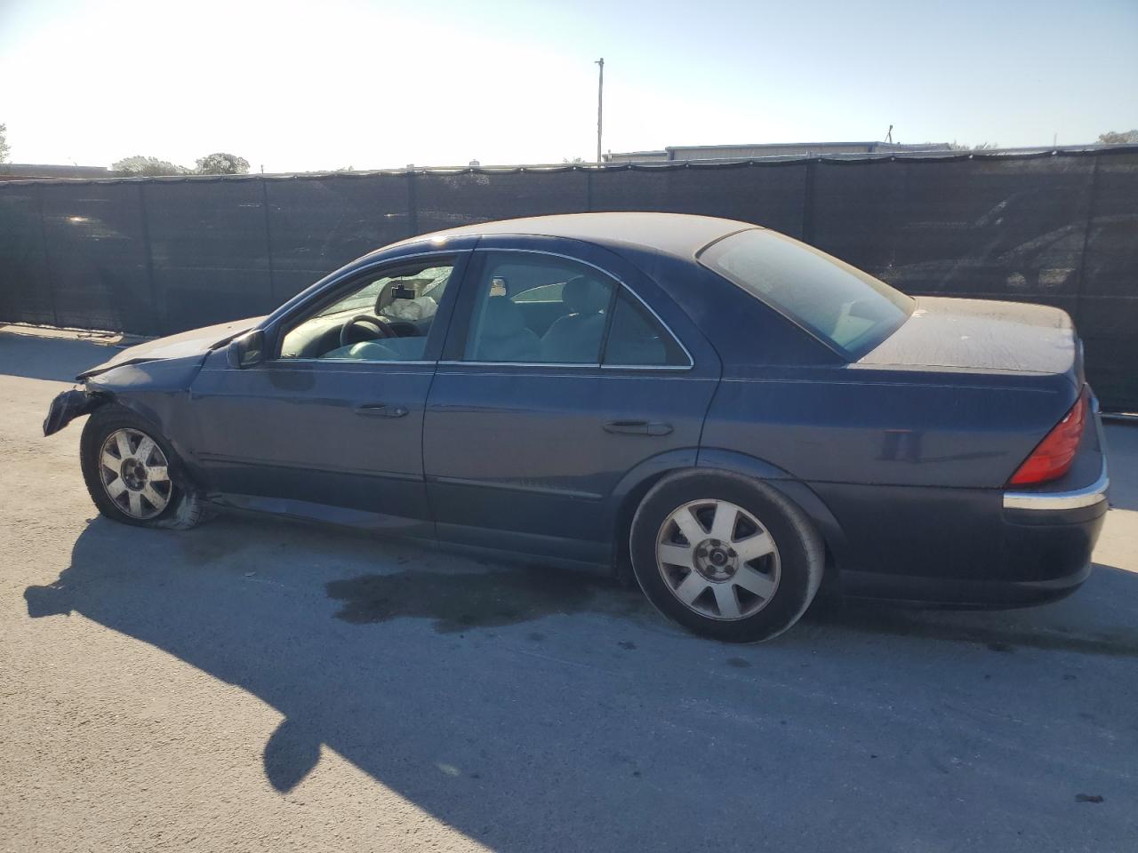 2002 Lincoln LS - Image 2