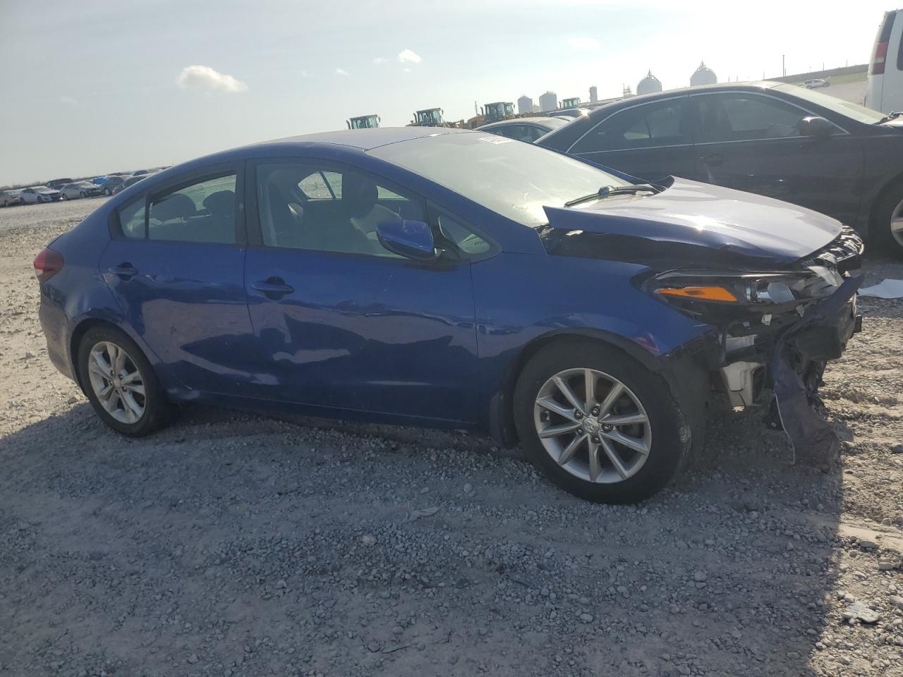 2017 Kia Forte - Image 4