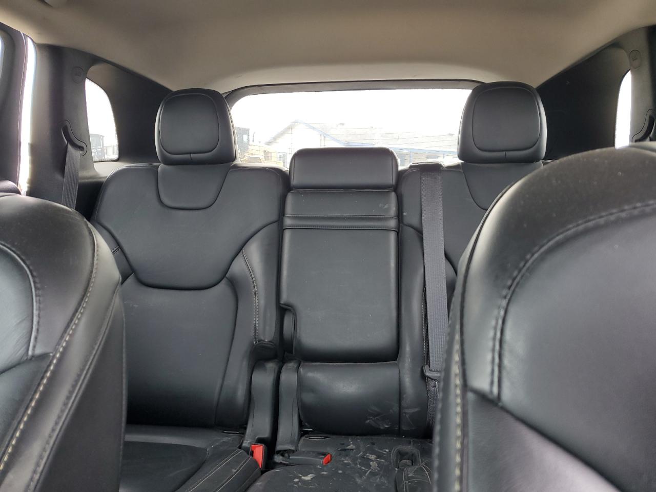 2017 Jeep Grand Cherokee - Image 10