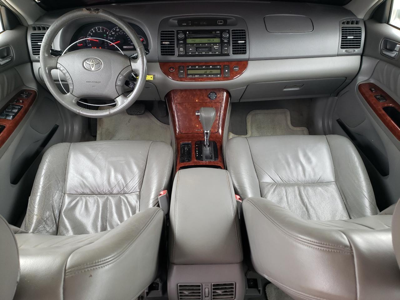 2006 Toyota Camry - Image 8