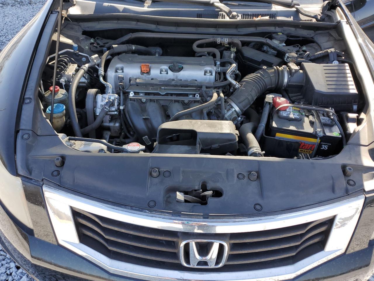 2010 Honda Accord - Image 11