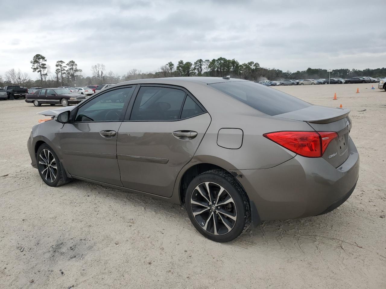 2017 Toyota Corolla - Image 2