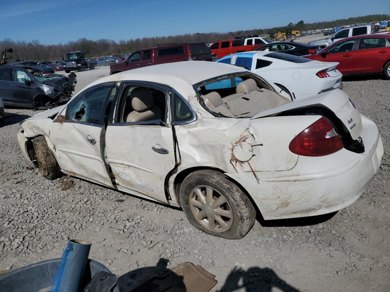 2006 Buick LaCrosse - Image 2