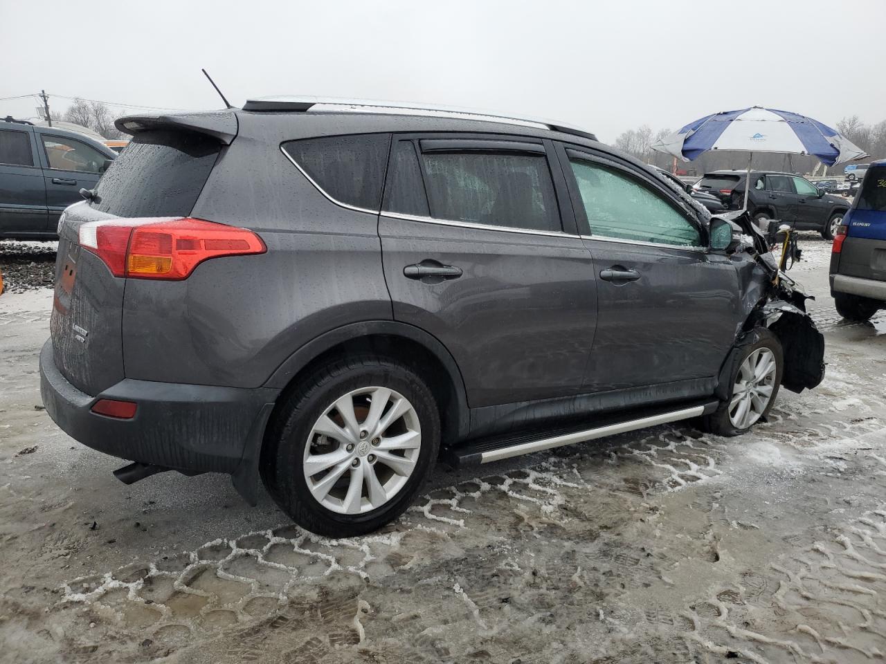 2015 Toyota RAV 4 - Image 3