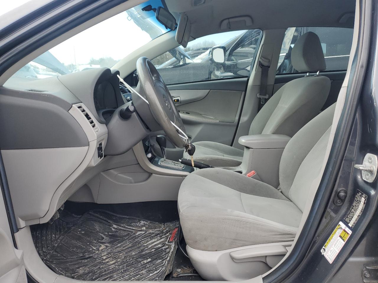 2010 Toyota Corolla - Image 7