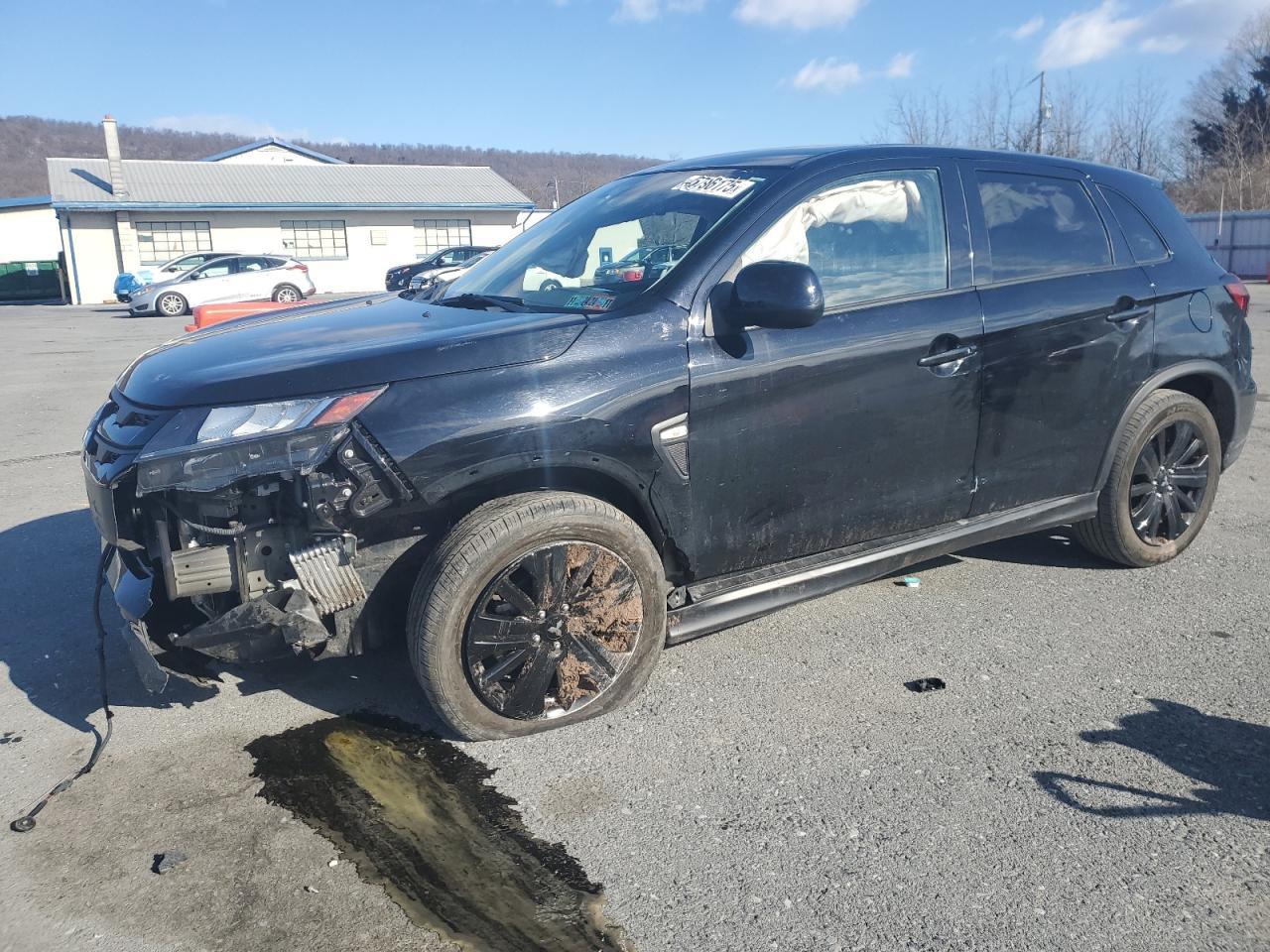 2021 Mitsubishi Outlander - Image 1
