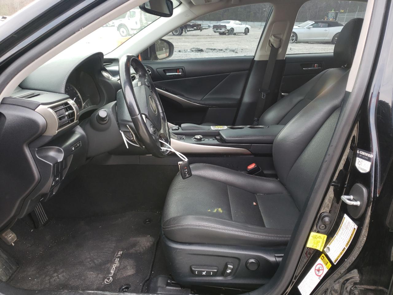 2015 Lexus IS - Image 7