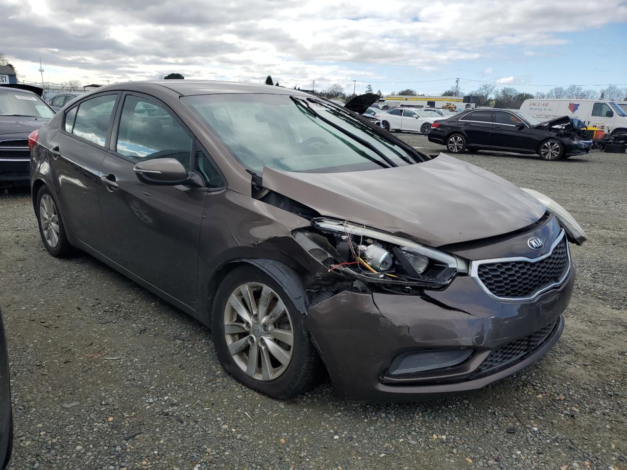 2015 Kia Forte - Image 4