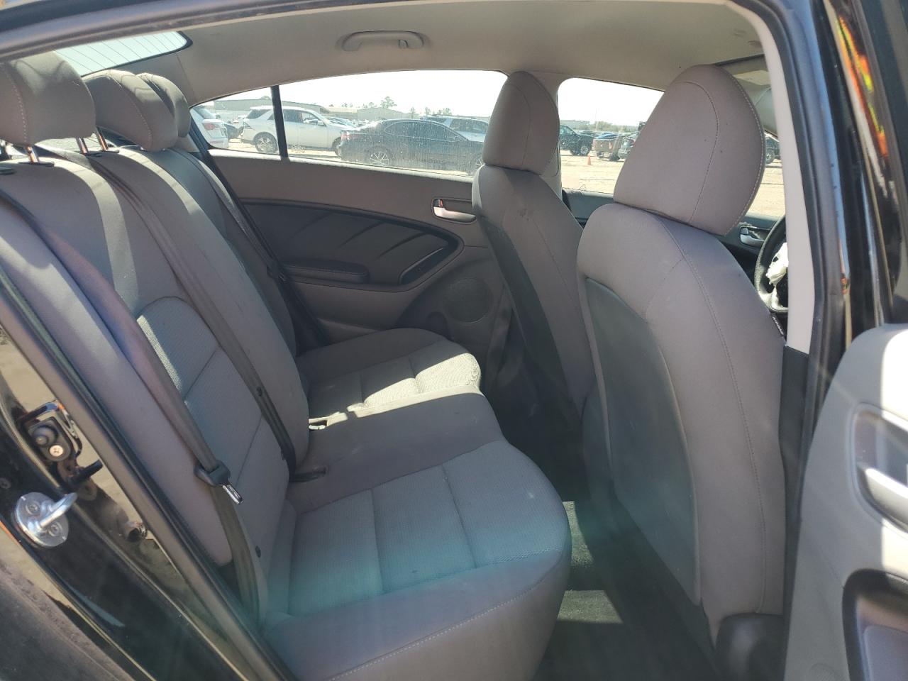 2017 Kia Forte Lx VIN: 3KPFK4A71HE091063 Lot: 46866665