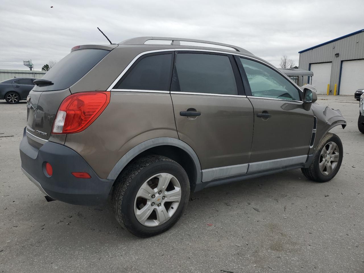 2014 Chevrolet Captiva - Image 3