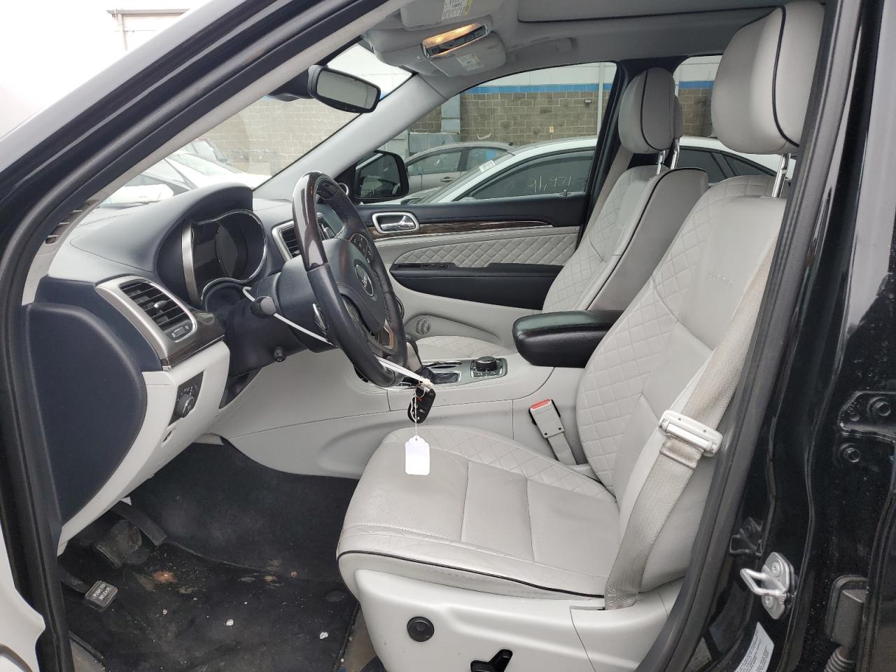 2017 Jeep Grand Cherokee - Image 7