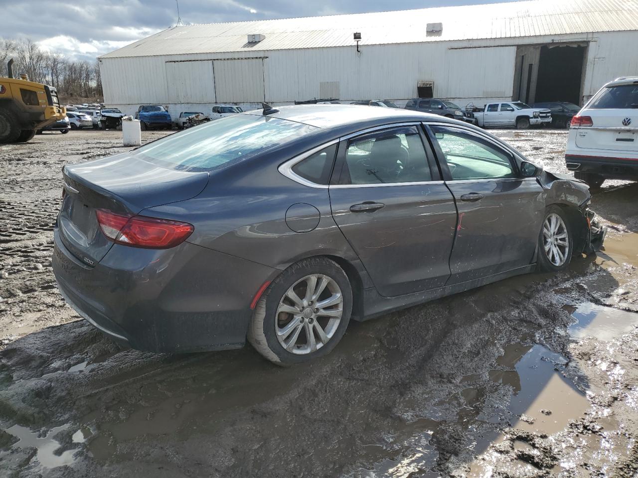 2016 Chrysler 200 - Image 3
