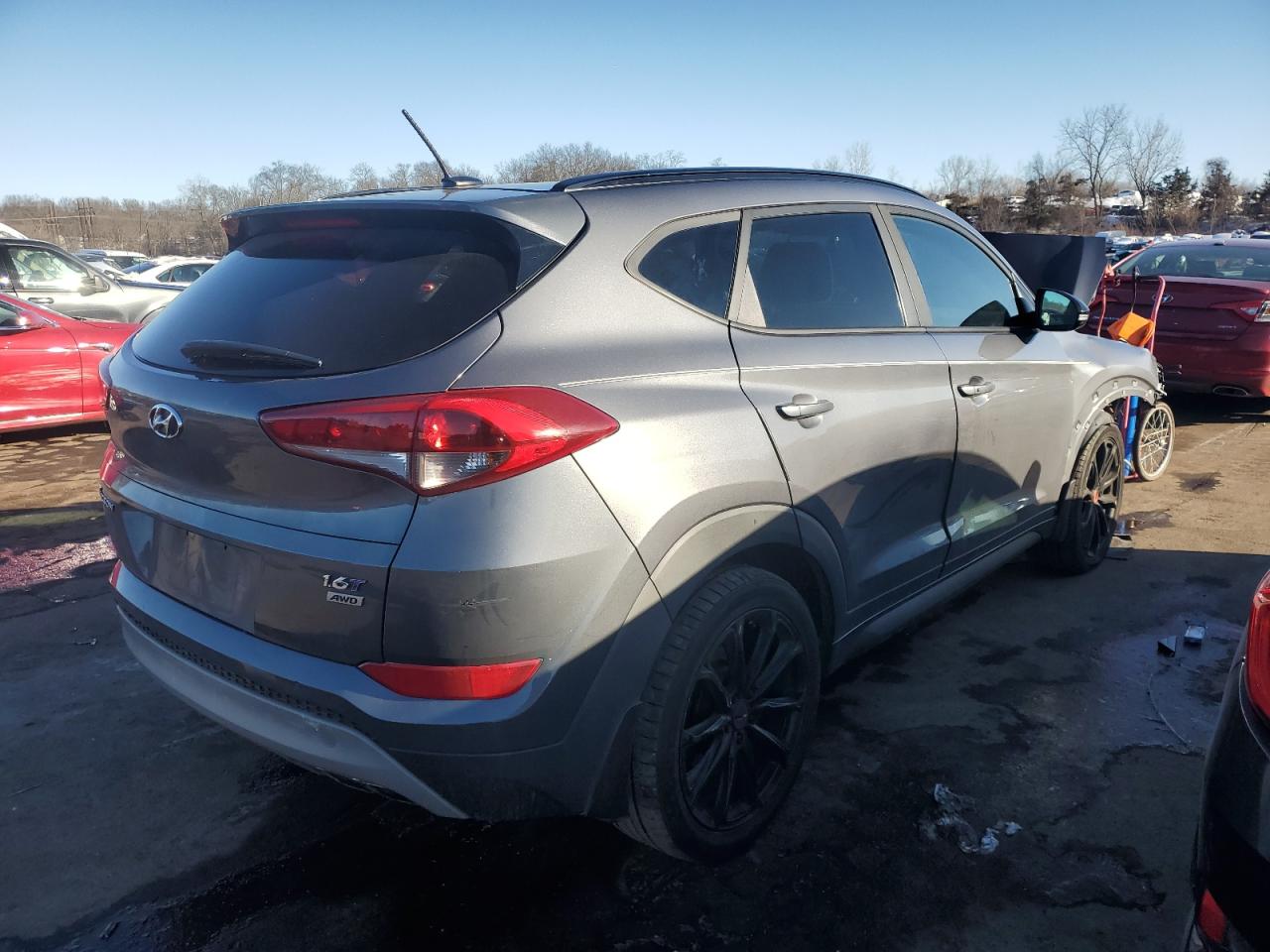 2017 Hyundai Tucson - Image 3