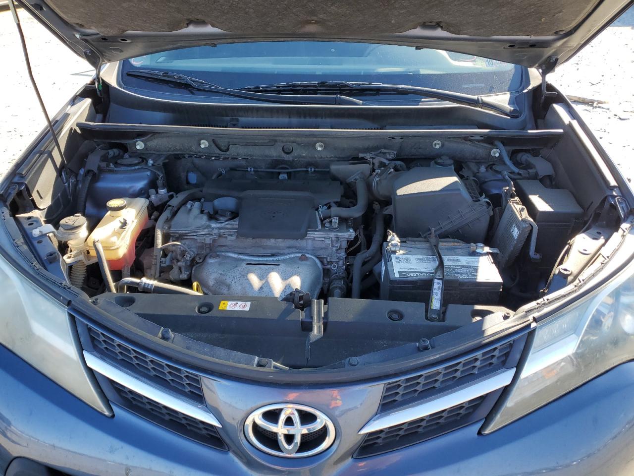 2013 Toyota RAV 4 - Image 12