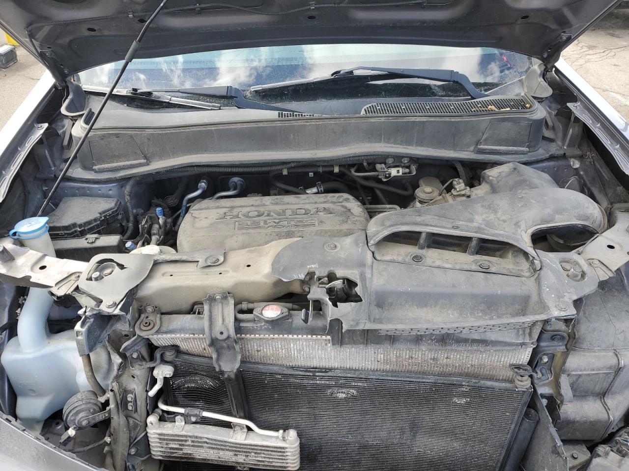 2014 Honda Pilot - Image 11