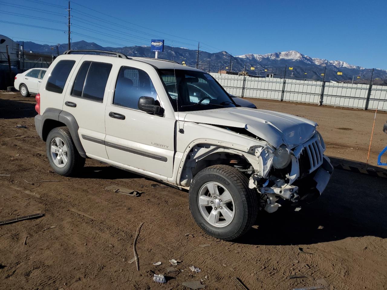 2004 Jeep Liberty (North America) - Image 4