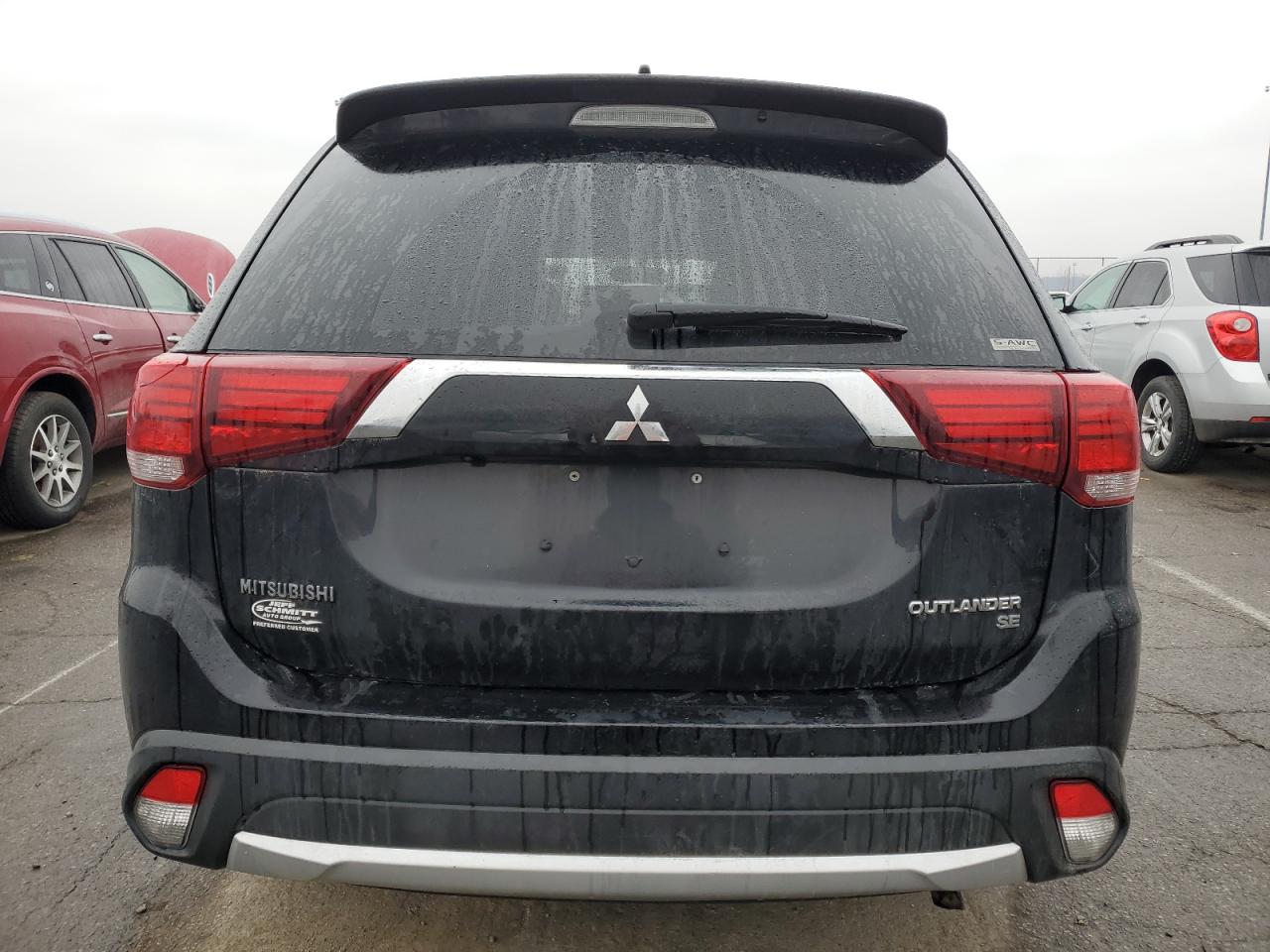 2017 Mitsubishi Outlander - Image 6