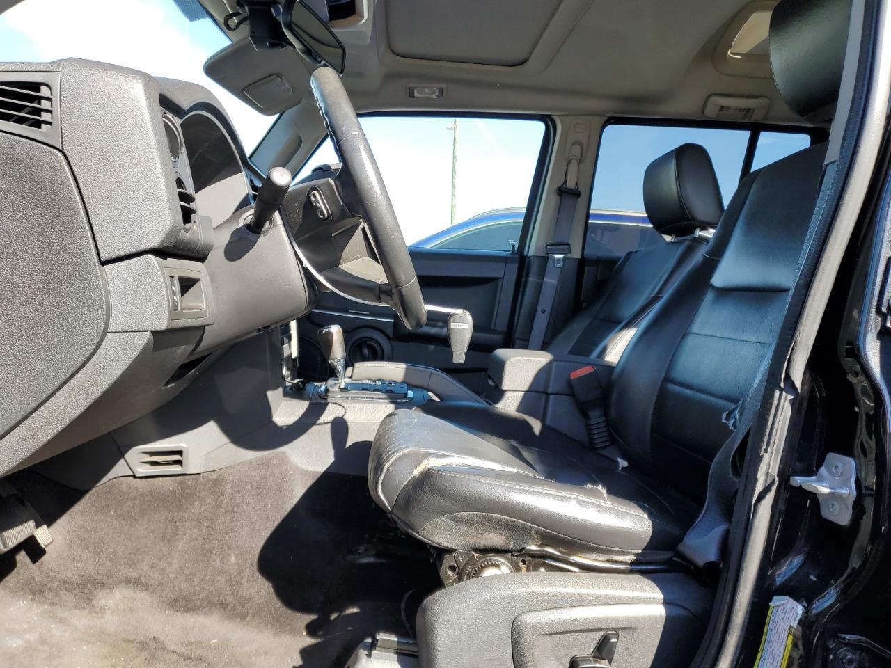 2008 Jeep Commander - Image 7