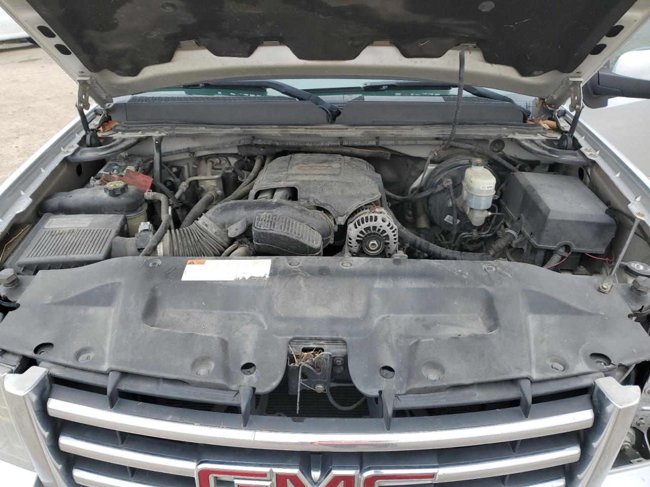 2013 GMC Sierra - Image 13