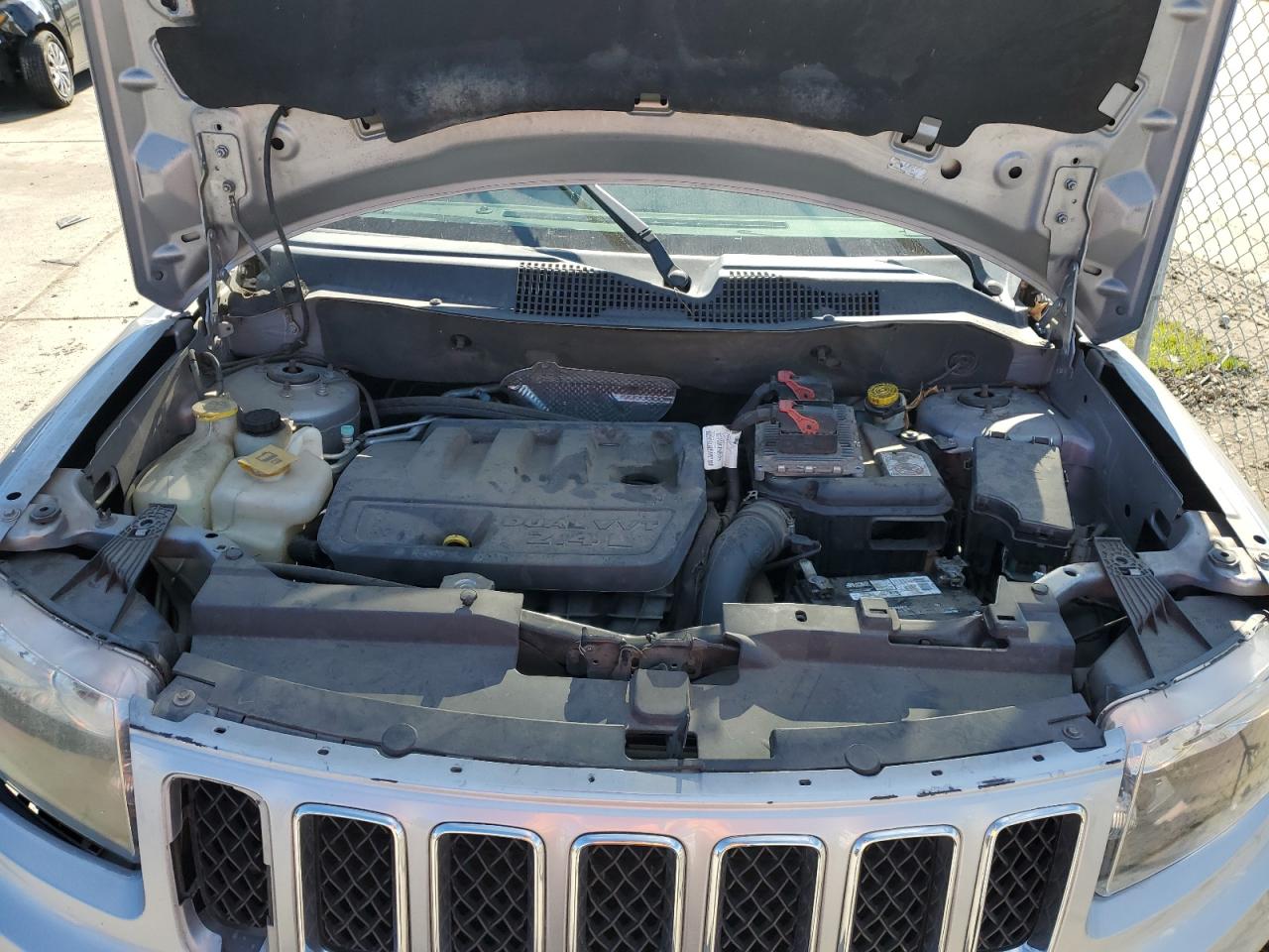 2016 Jeep Compass Latitude VIN: 1C4NJDEB3GD646074 Lot: 45656615