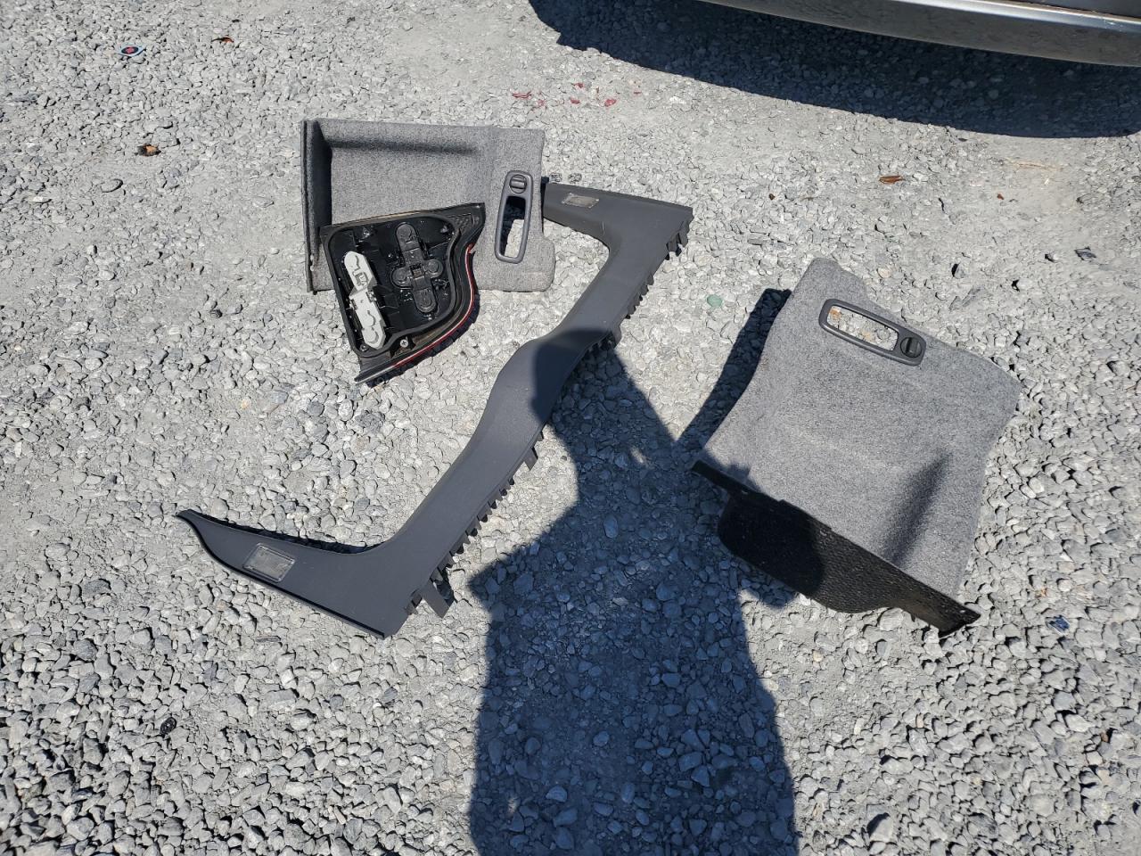 2006 Volvo S60 - Image 12