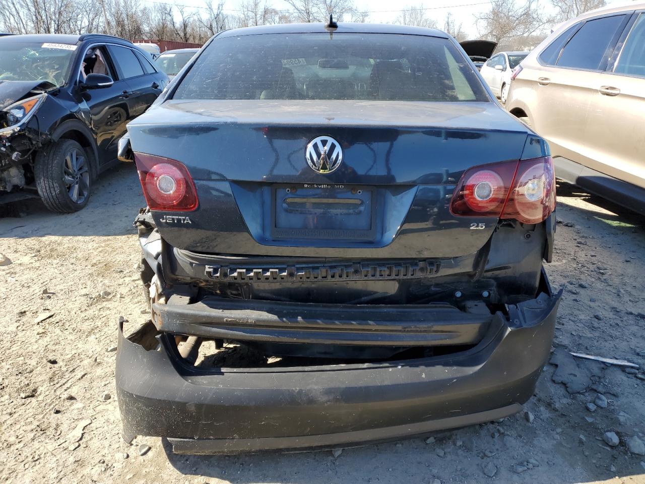 2009 Volkswagen Jetta - Image 6
