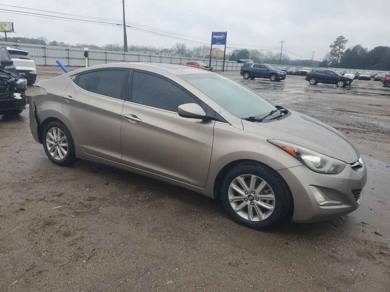 2015 Hyundai Elantra - Image 4