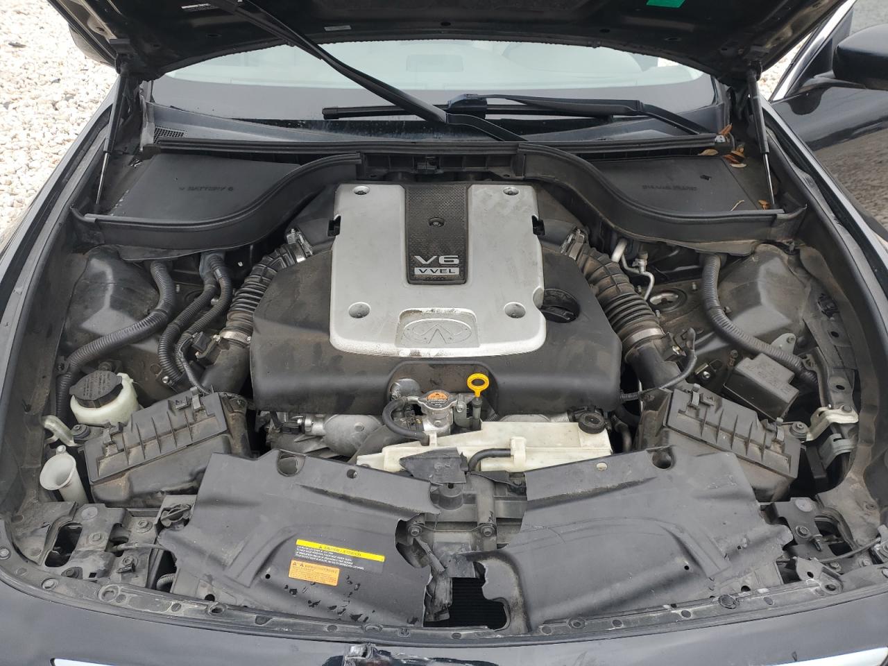 2013 Infiniti G - Image 12