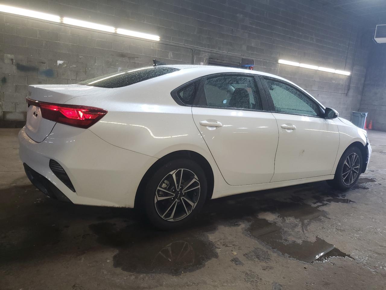 2024 Kia Forte - Image 3