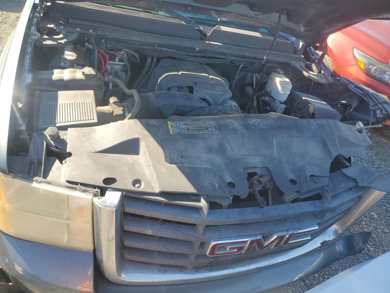 2009 GMC Sierra - Image 12