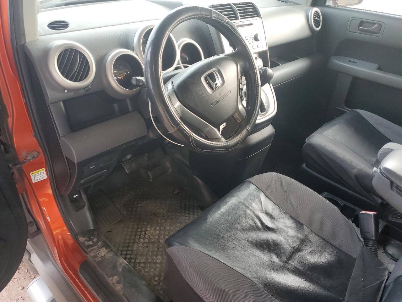 2005 Honda Element - Image 8