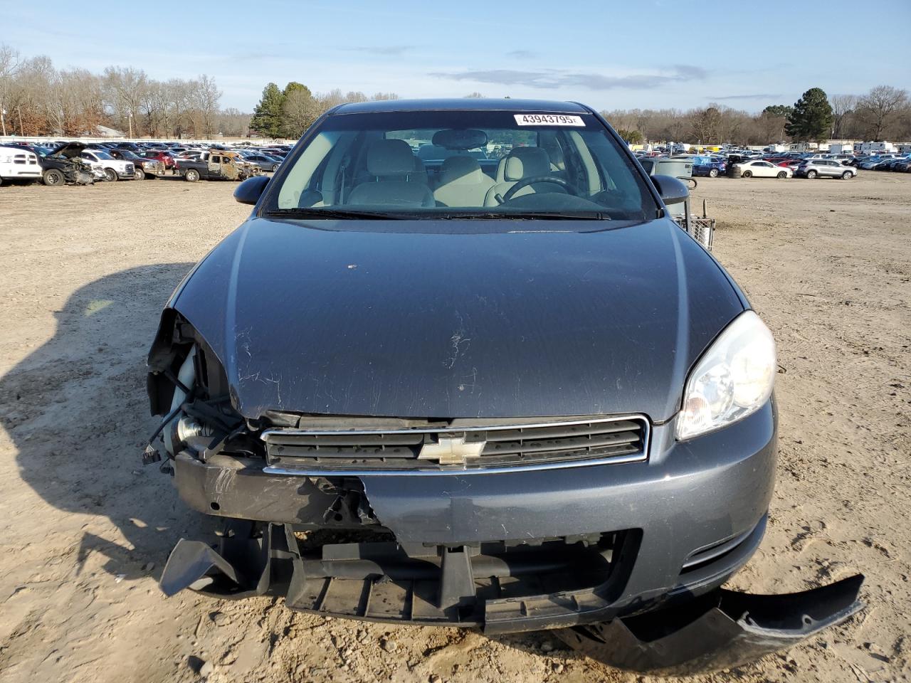 2008 Chevrolet Impala - Image 5