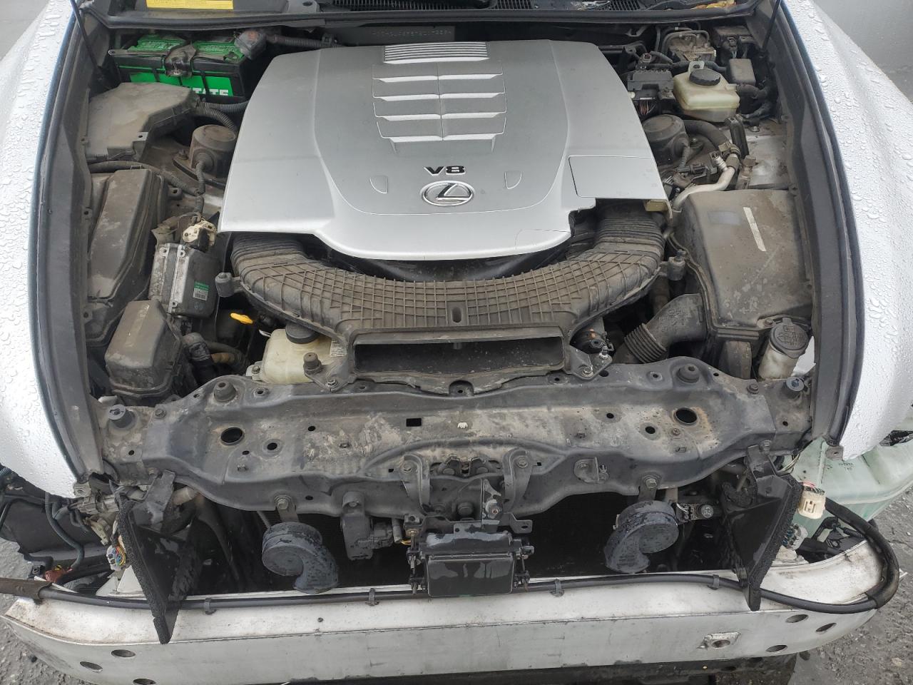 2007 Lexus LS - Image 11
