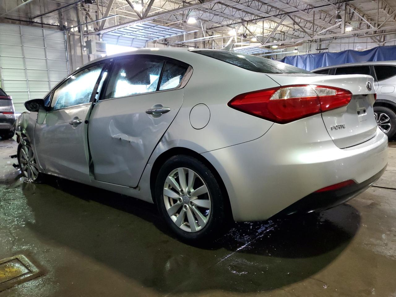 2014 Kia Forte - Image 2