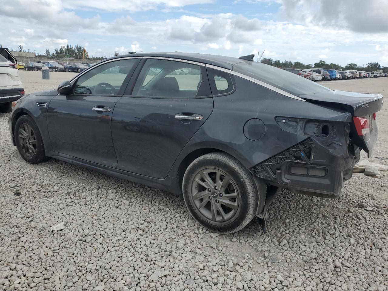 2019 Kia Optima - Image 2