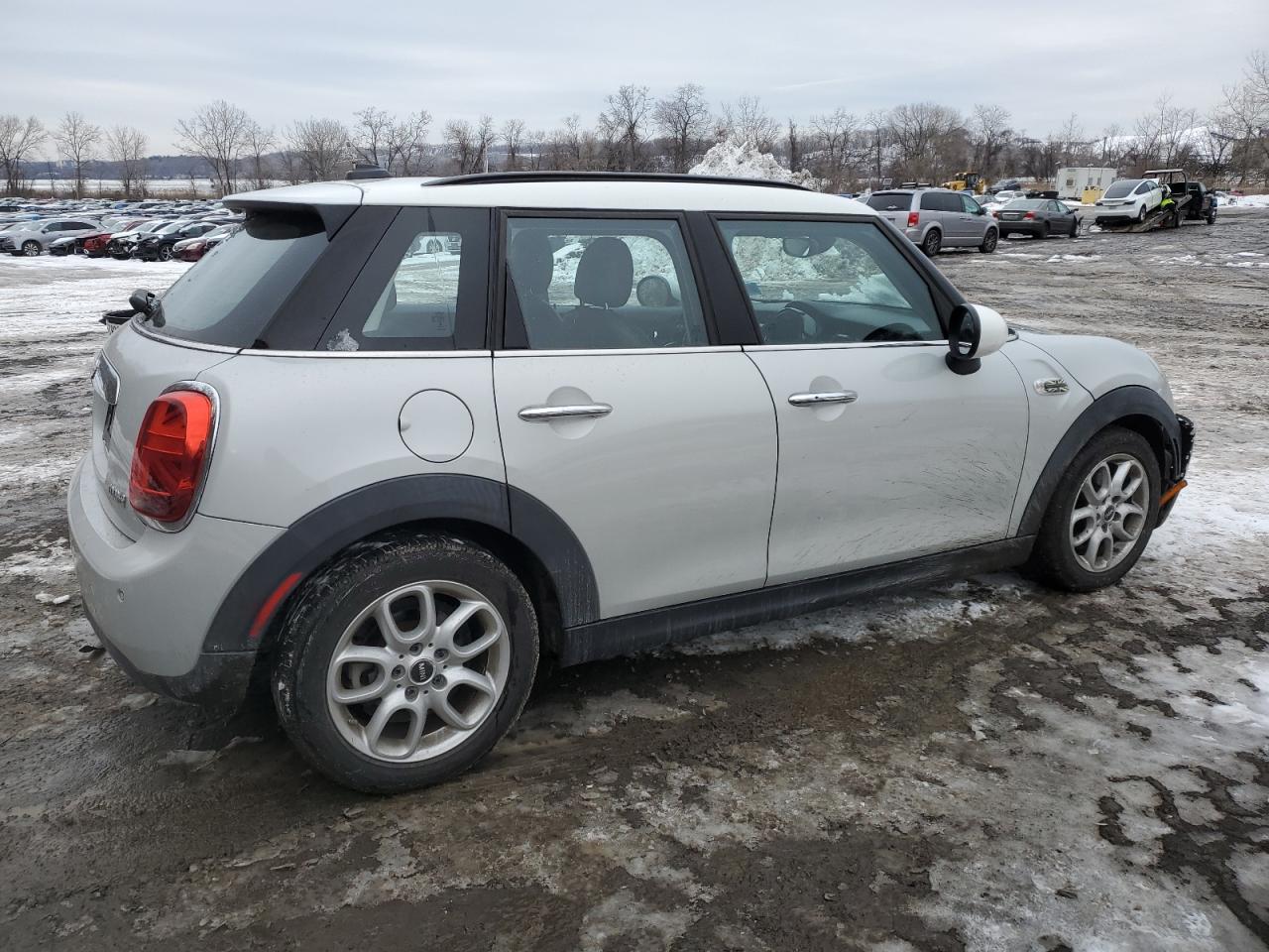 2019 MINI Cooper - Image 3