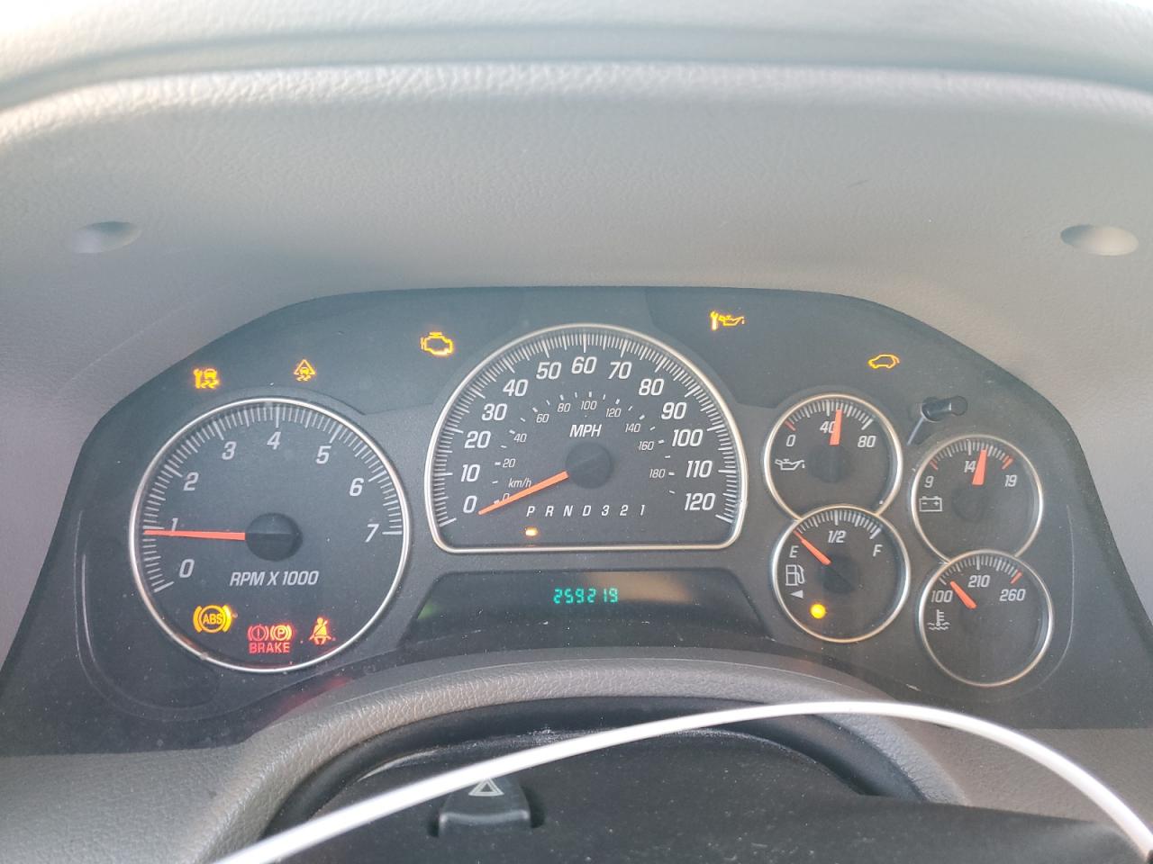 2006 GMC Envoy - Image 9