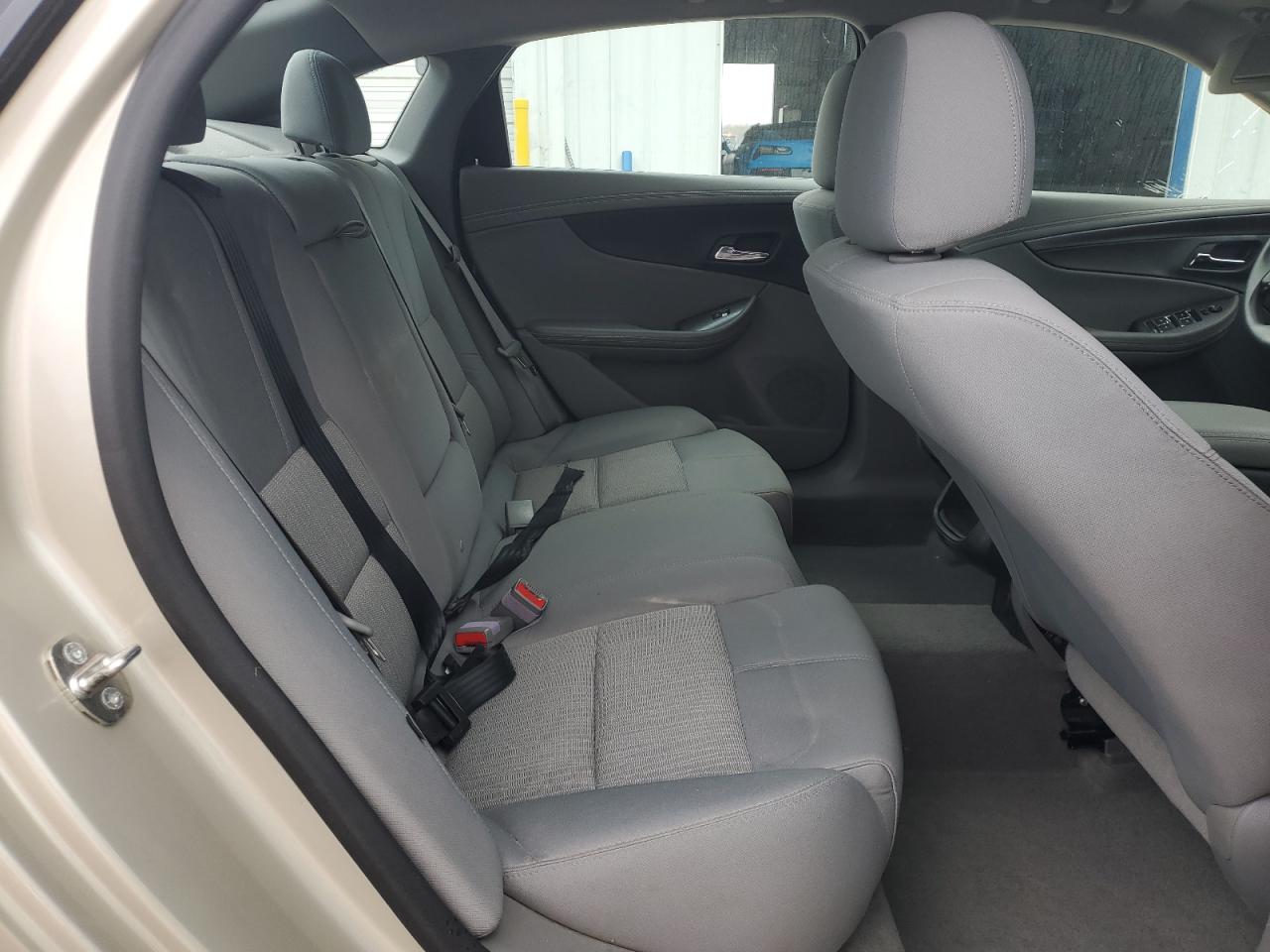 2014 Chevrolet Impala - Image 10