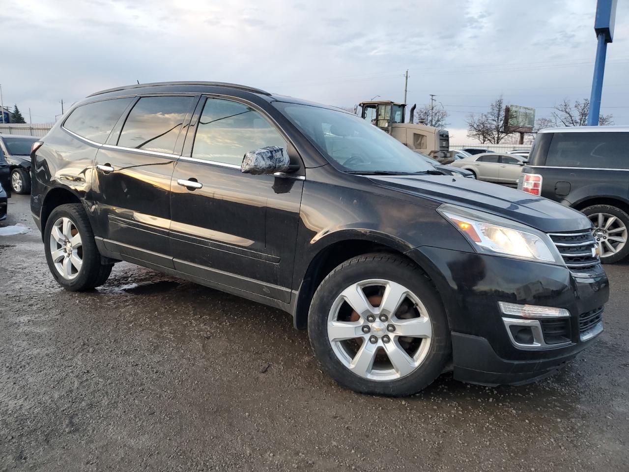 2016 Chevrolet Traverse - Image 4