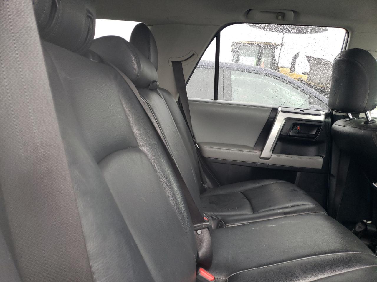 2011 Toyota 4Runner - Image 11